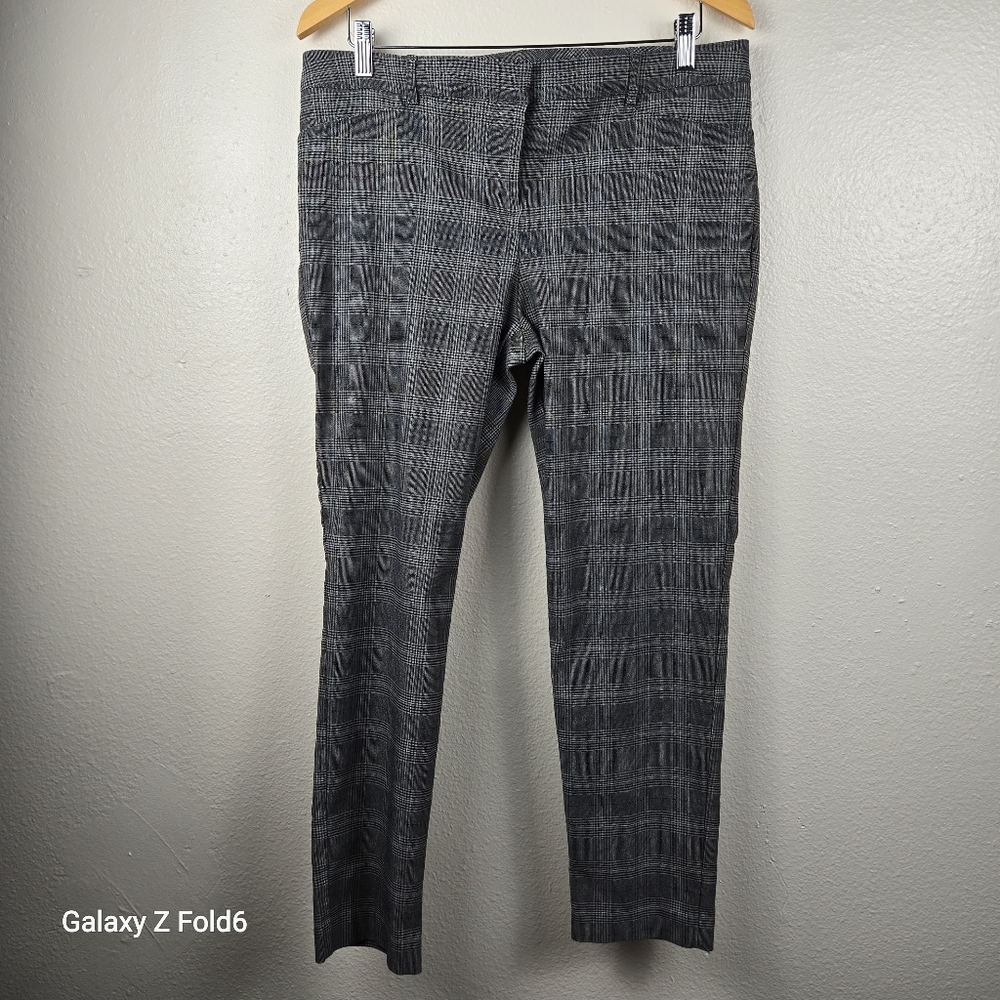 Van Heusen Women’s Plaid Stretch Dress Pants‎ Size 12 Short Gray Black Slim Fit